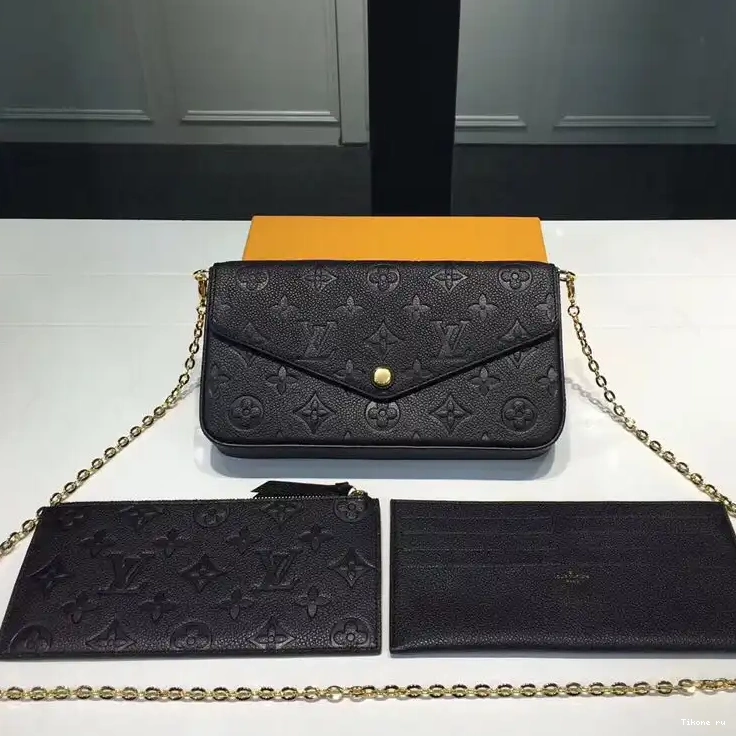 FÉLICIE Vuitton Louis POCHETTE 0520